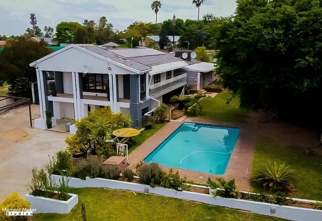 Falcon Lodge Нюкасъл Екстериор снимка